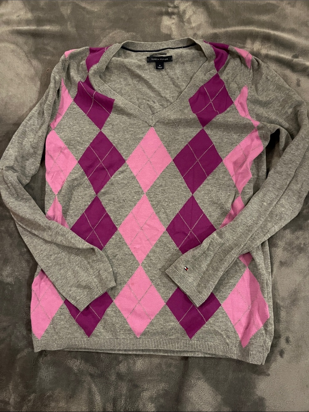 Tommy Hilfiger Gray V-Neck Argyle Sweater with Pink & Purple Diamonds